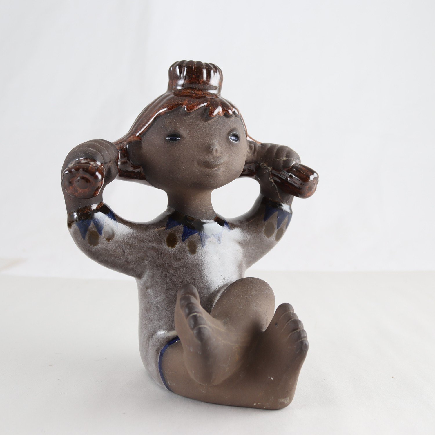 Figurin, stengods, Pippi av Dorothy Clough, Upsala Ekeby