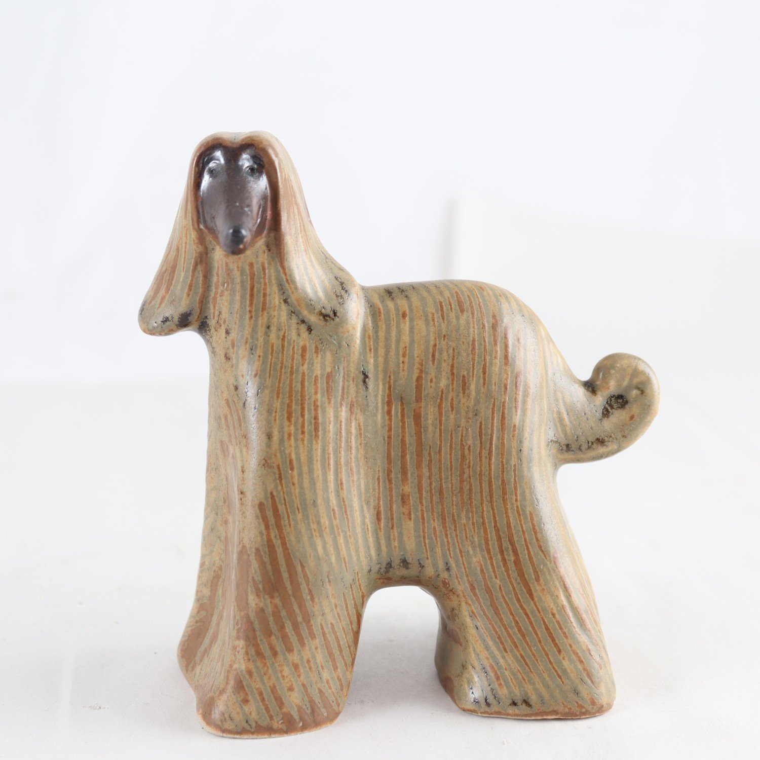 Figurin, stengods, Afghan ur serien ”Kennel”, Lisa Larson för Gustavsberg