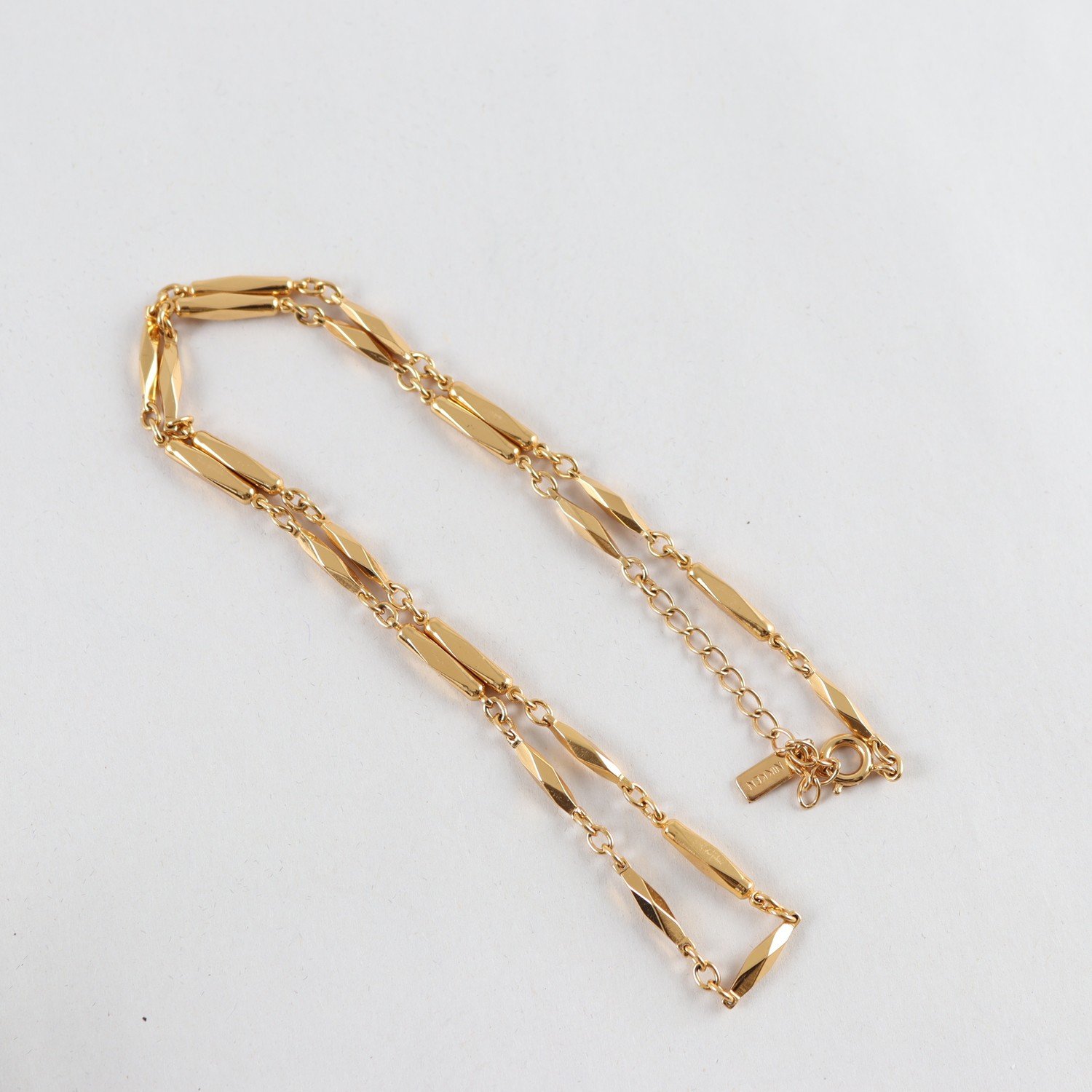 Halsband, guldpläterat, Nikken, Japan