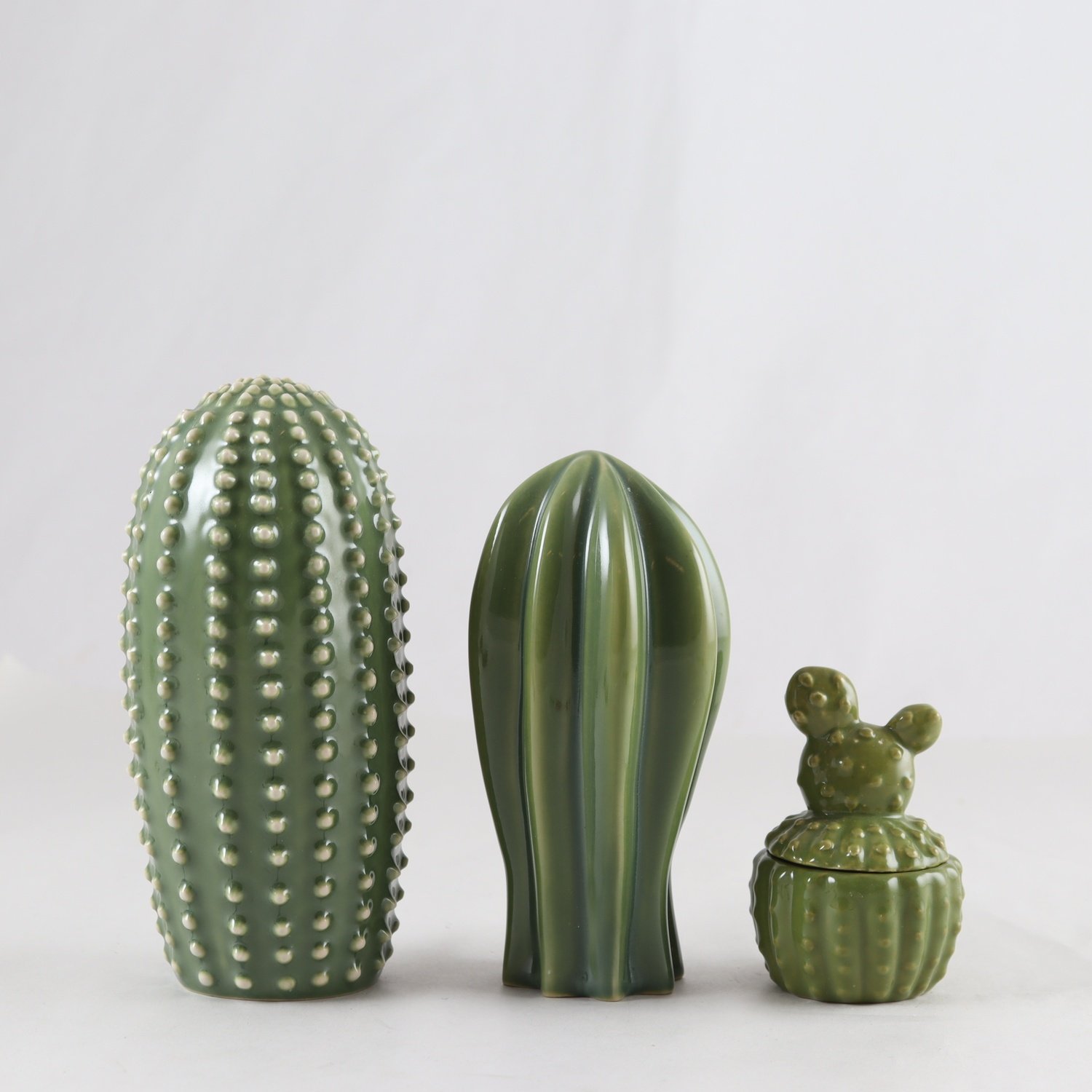 Porslinsfiguriner, Kaktusar, 3 st olika