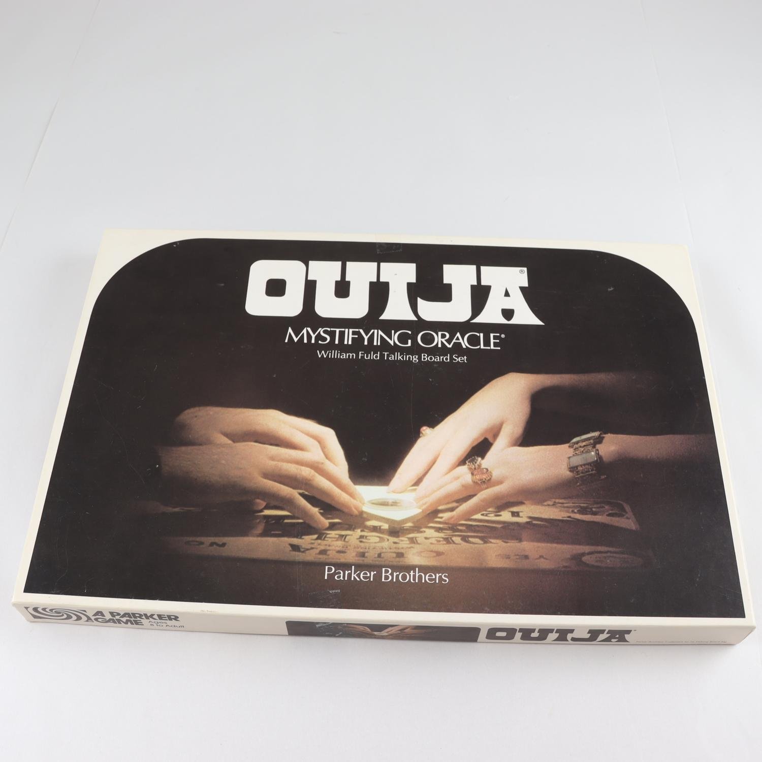 Spel, Ouija, mystifying oracle.