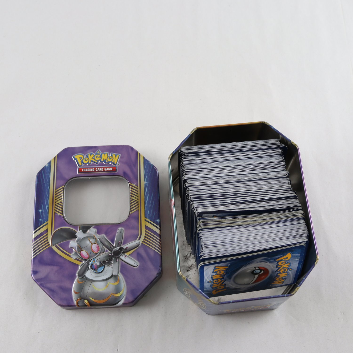 Kort, Pokemonkort, blandat i ask.