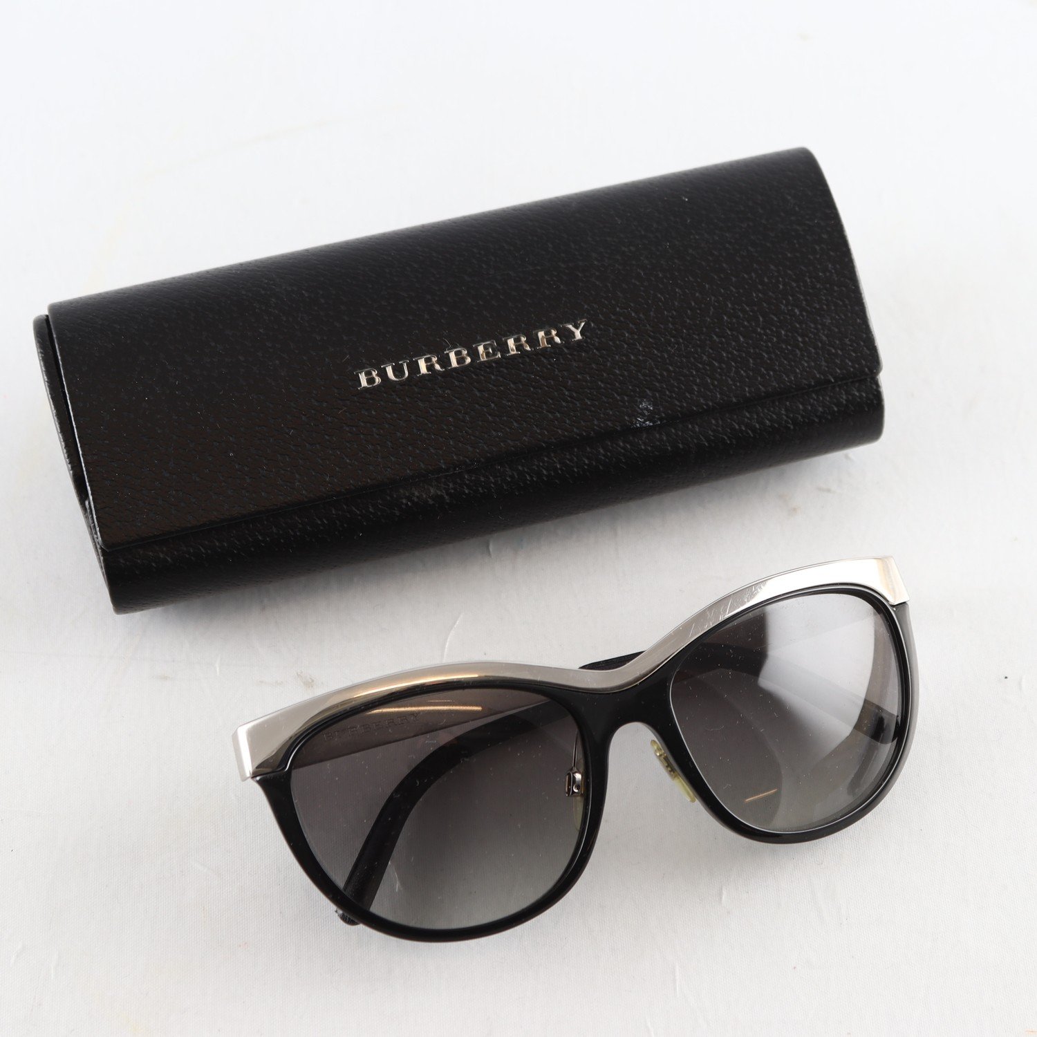 Solglasögon, Burberry, svarta, silver