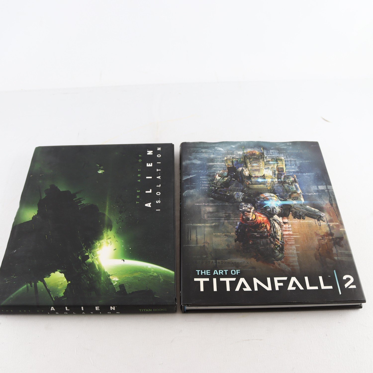 The Art of Alien Isolation + The Art of Titanfall 2