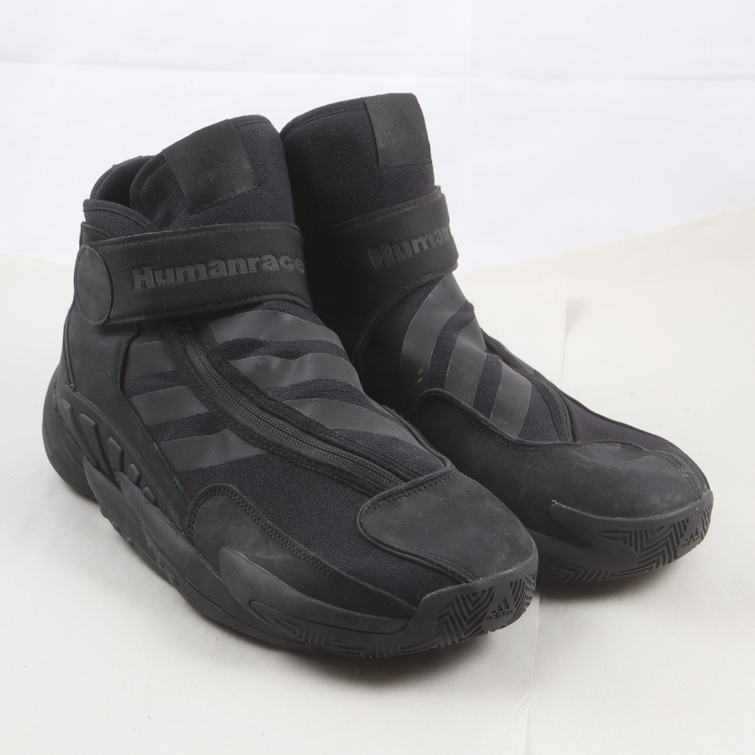 Höga Sneakers, Adidas Human Race, stl. 48 (UK 12.5)