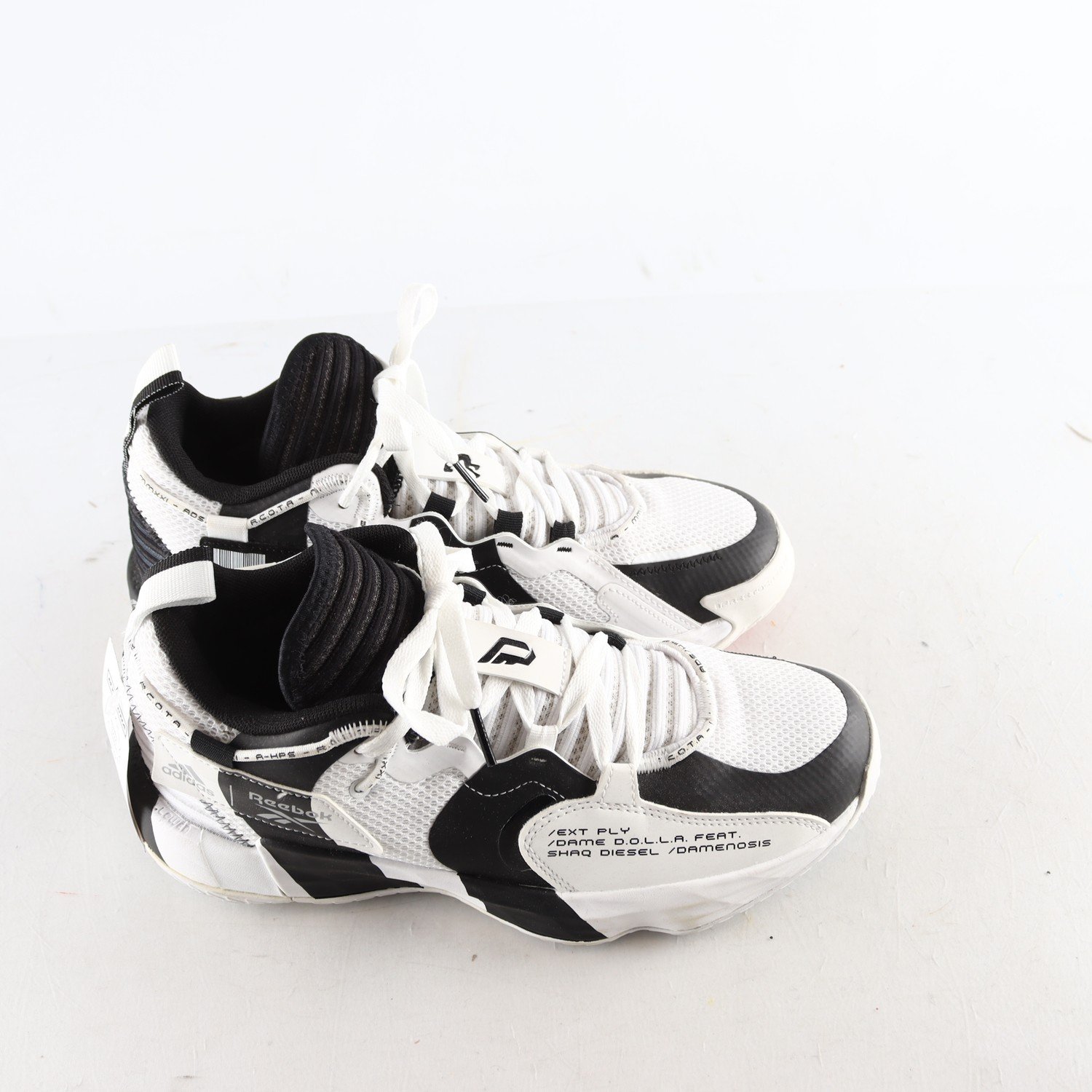 Sneakers, Adidas Dame 7 Shaq Reebok, vit/svart, stl. 40