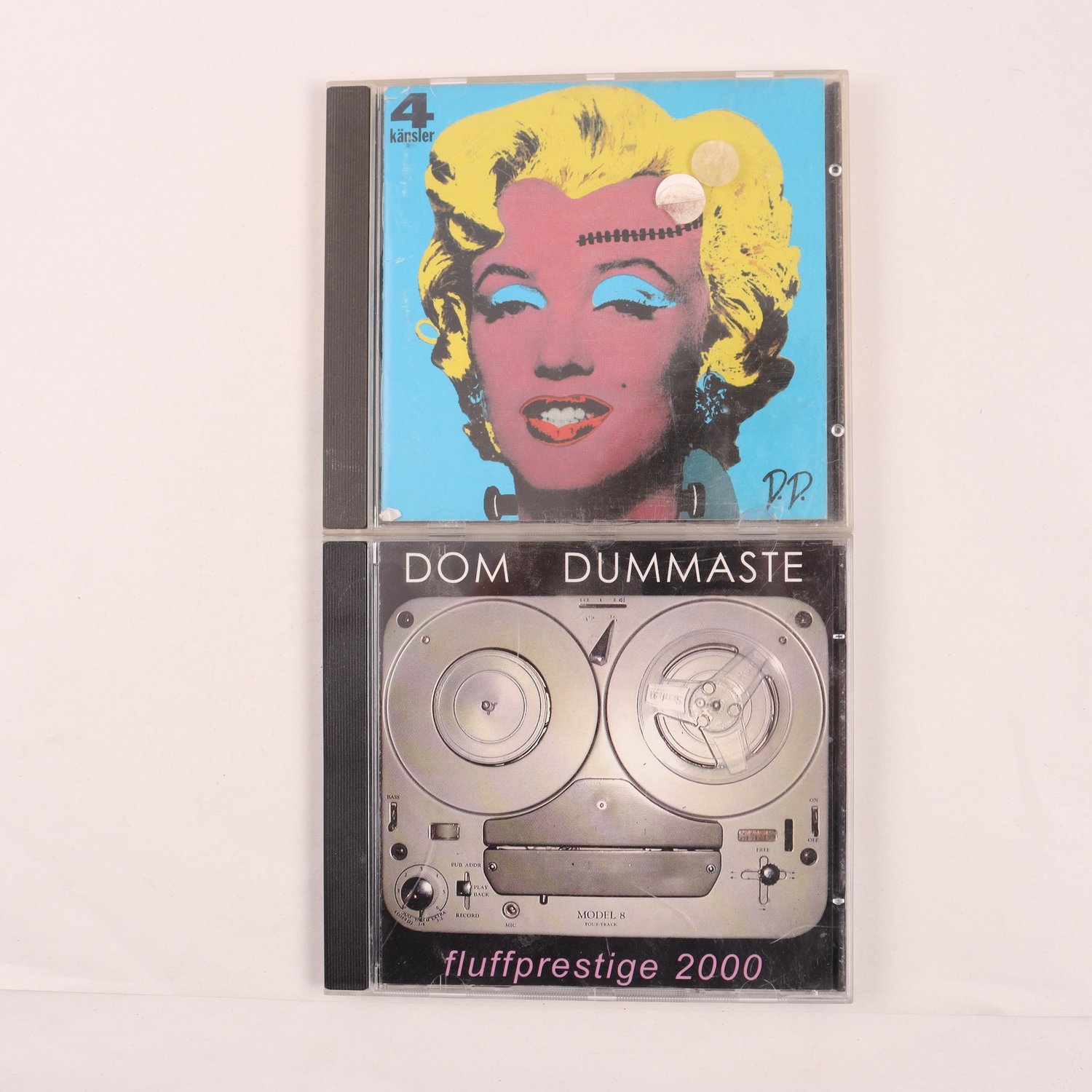 CD Dom Dummaste, 2 titlar