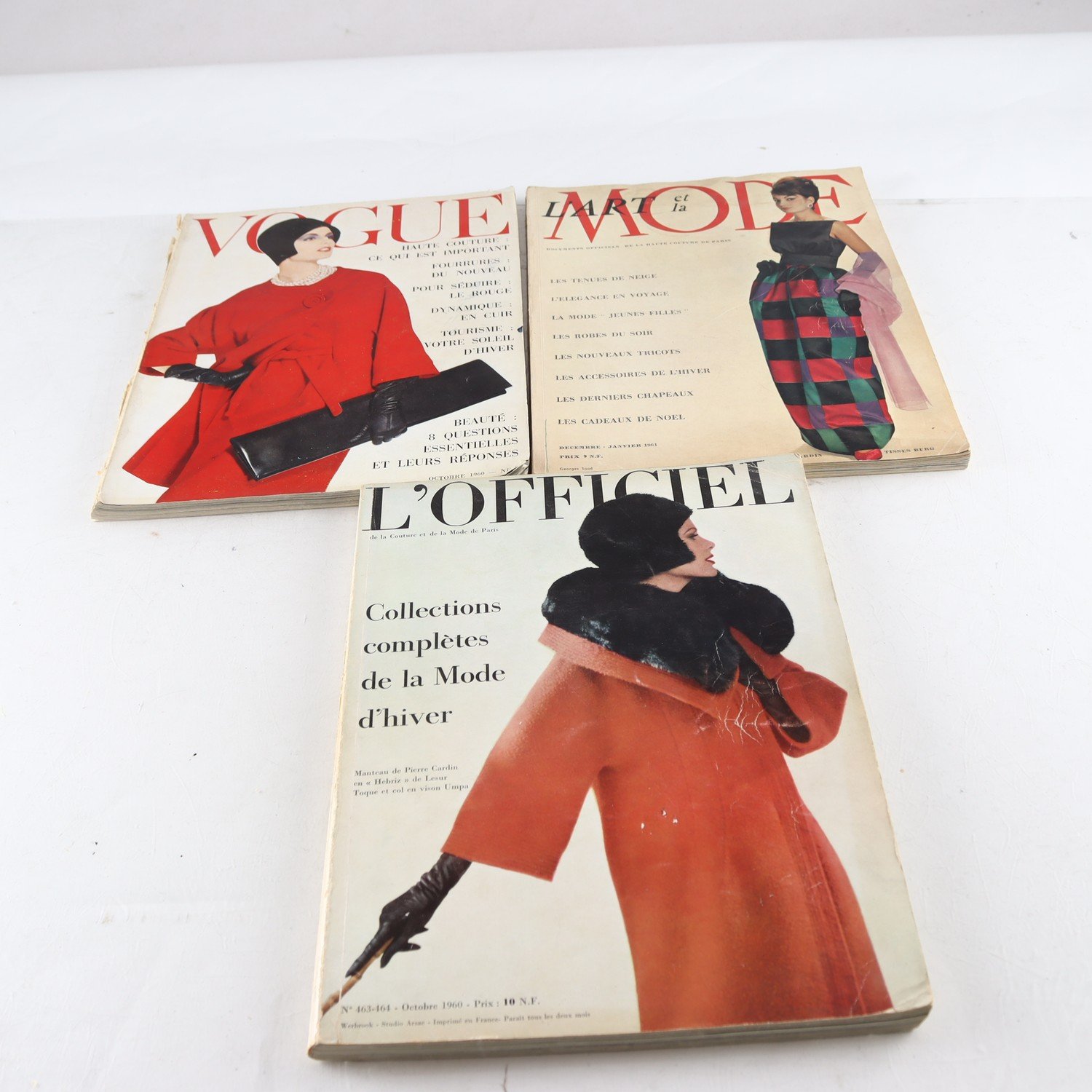 Tidningspaket: Vogue 1960, L’Officiel 1960 samt L’Art et la Mode 1961