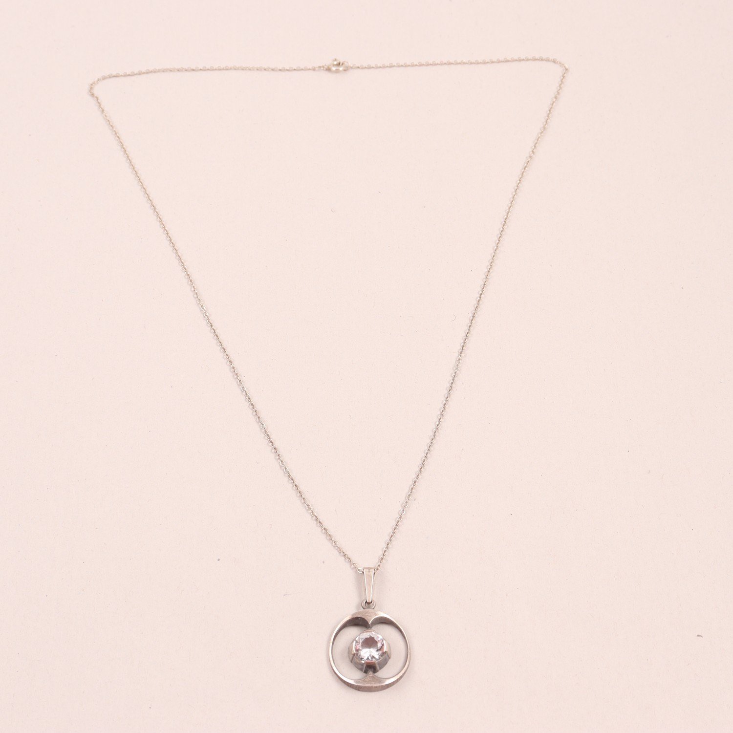 Halsband, silver 925, hänge med bergskristall