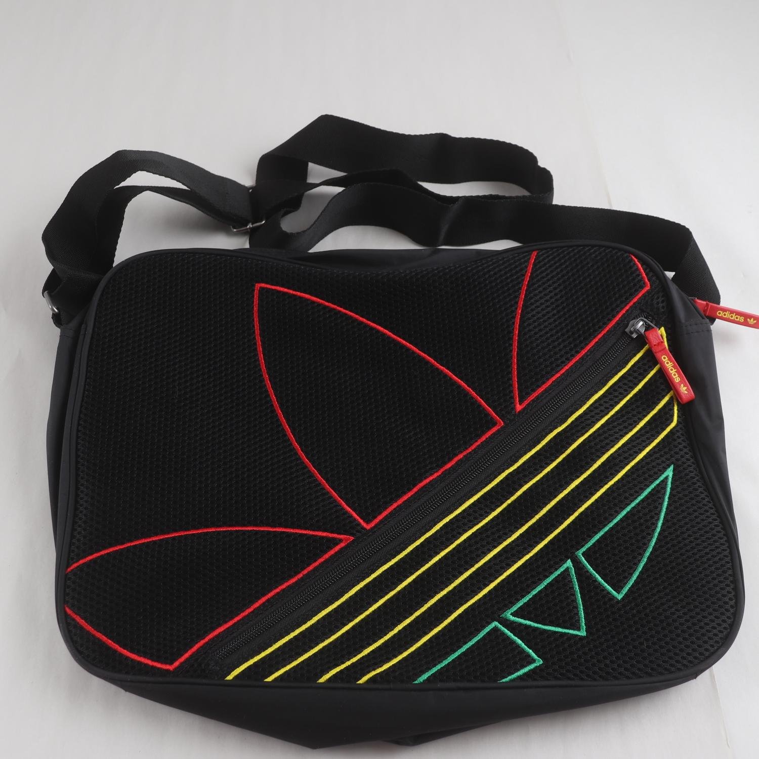 Dataväska, Adidas, mönstrad