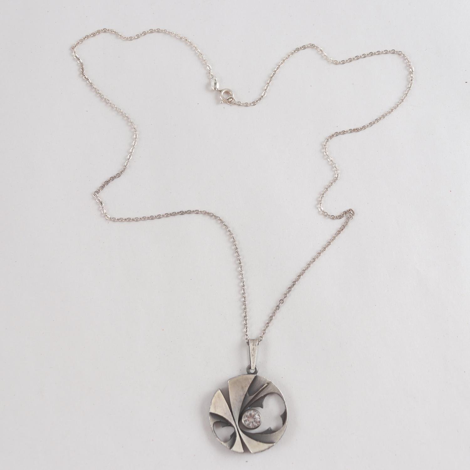 Halsband, Karl Laine, Finnfeelings, silver & sten, vikt: 9,5g