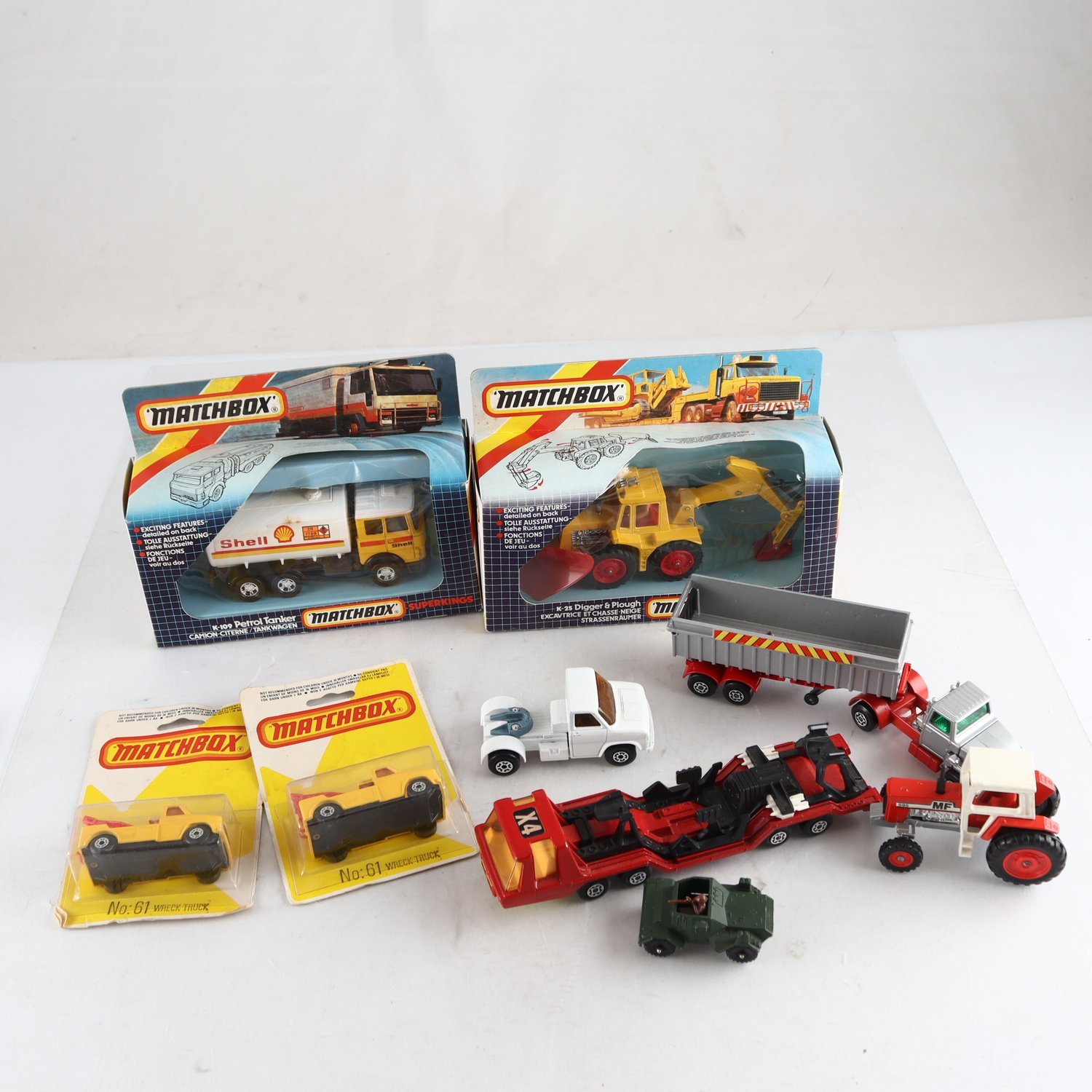 Leksaksbilar, plåt, matchbox, corgi, 9st. Samfraktas ej.