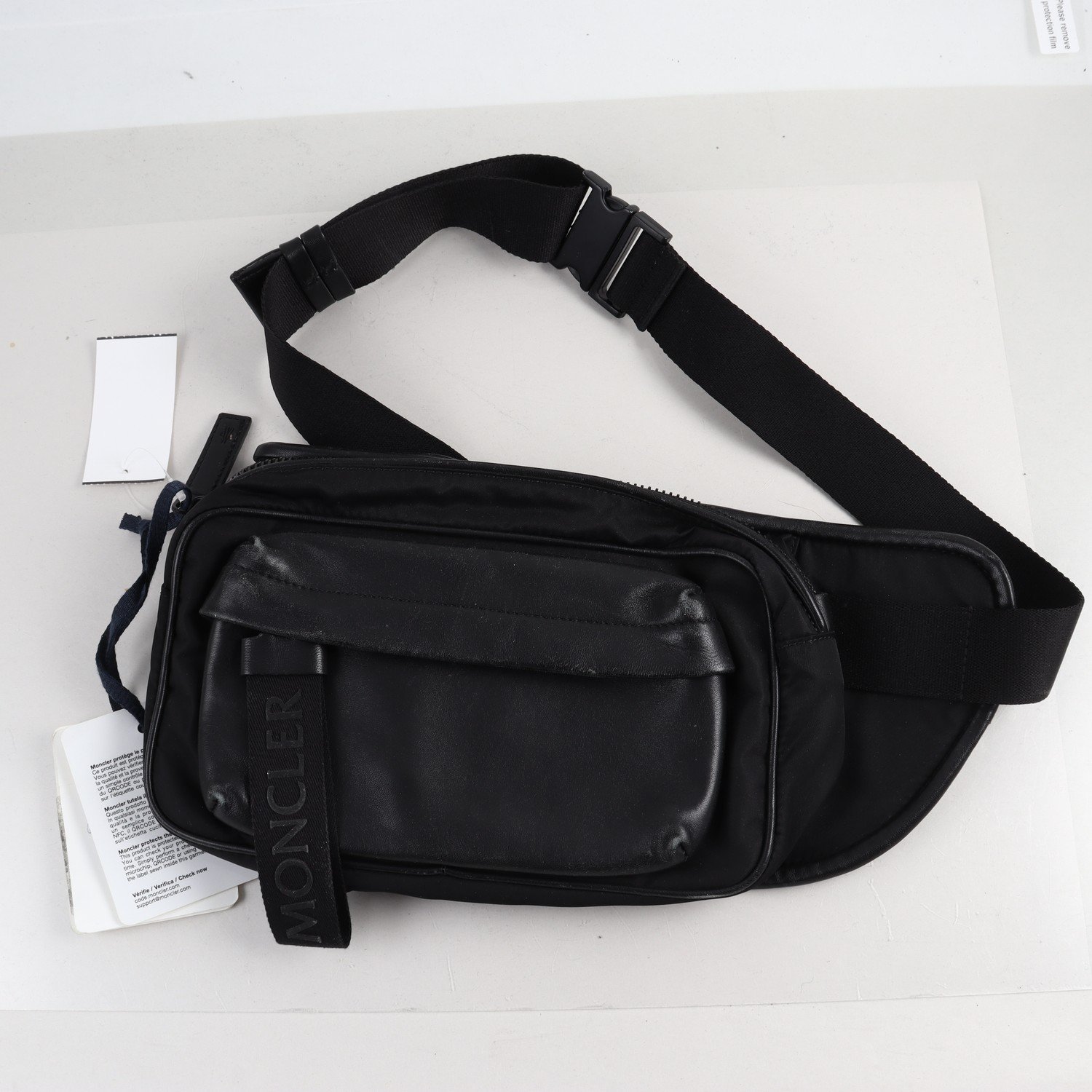 Magväska, hip bag, Moncler, svart