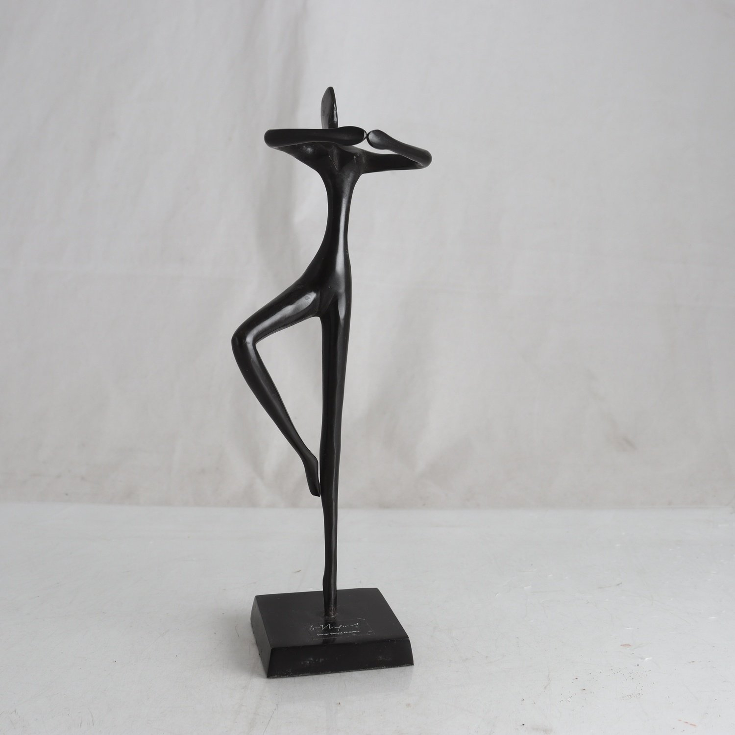 Skulptur, metall, Bodrul Khalique, Ikea, 2001