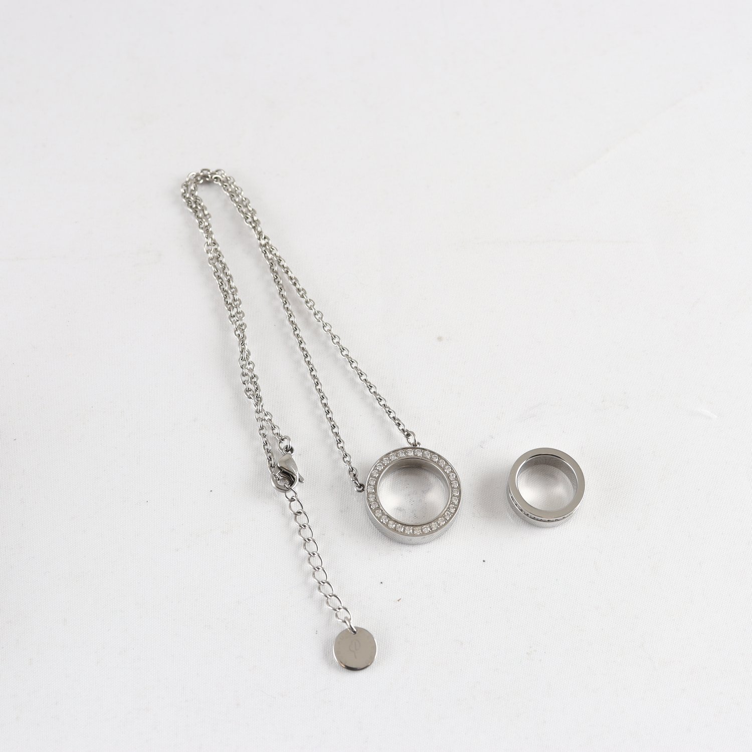 Halsband, ring, stål, stenar, Edblad