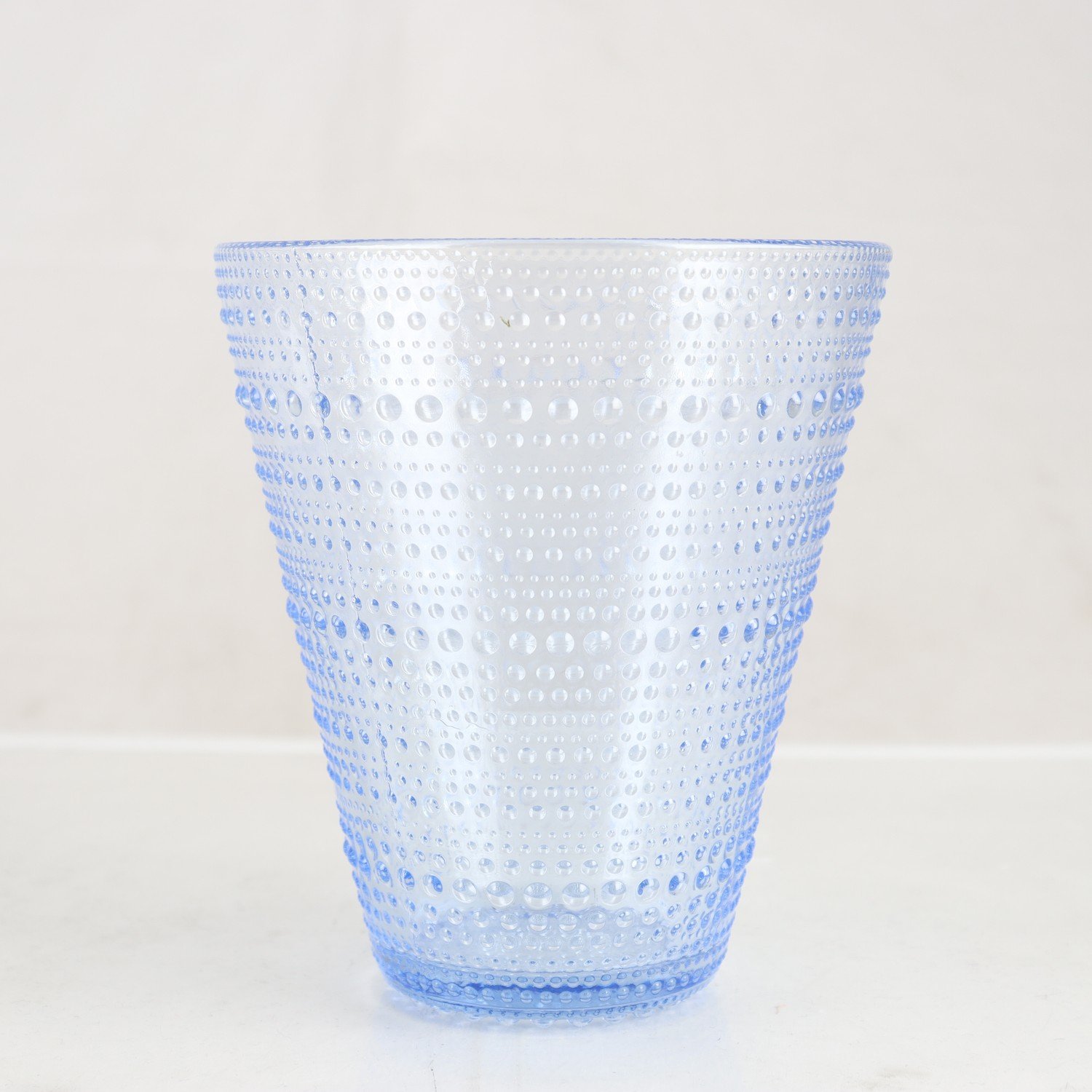Vas, Kastehelmi, Oiva Toikka, Iittala. Samfraktas ej.