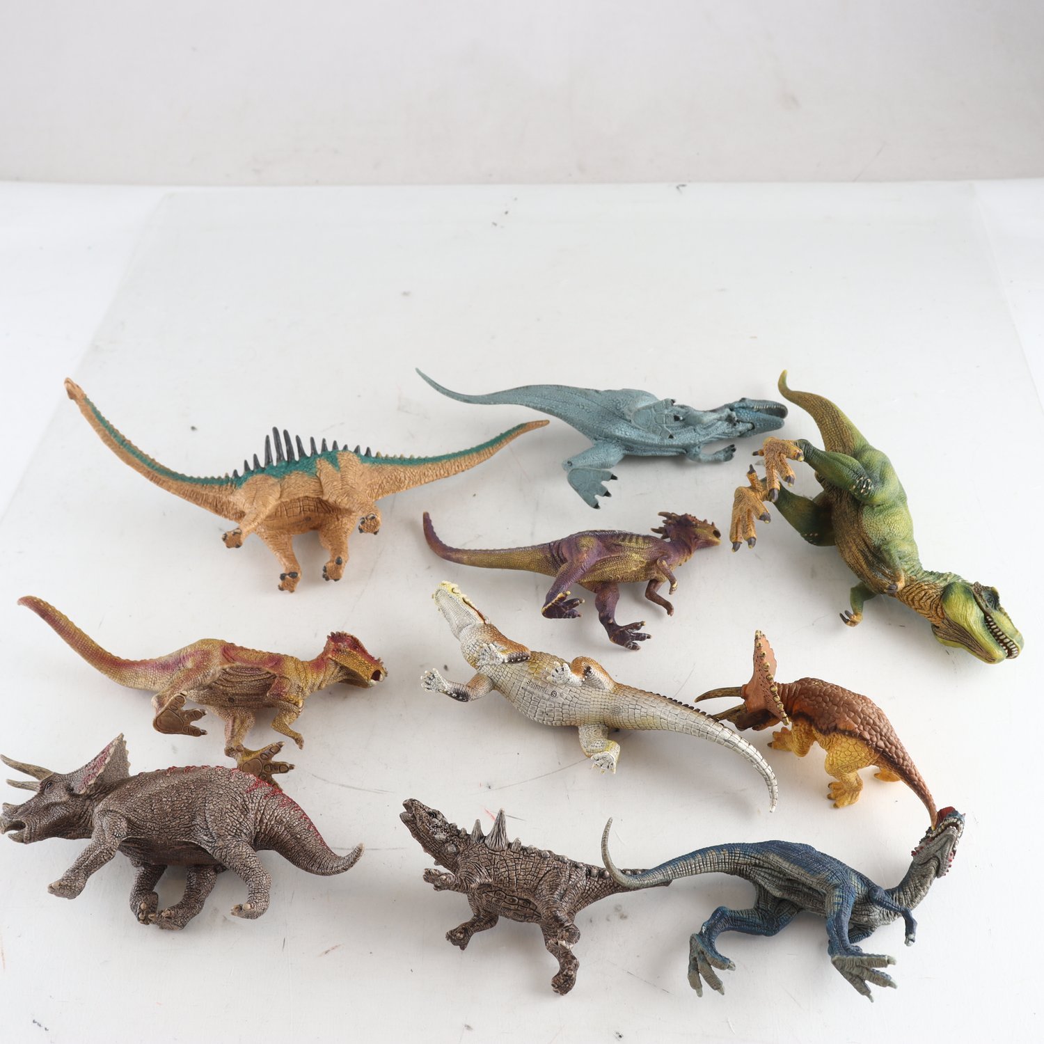 Dinosaurier, Schleich. Samfraktas ej.