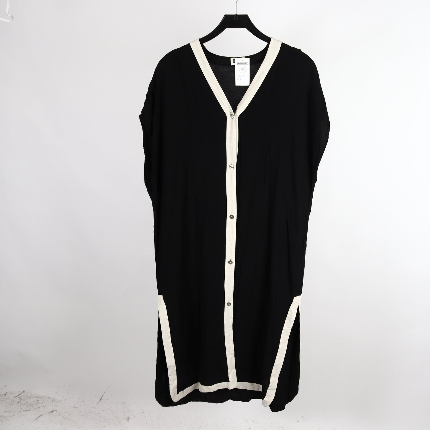 Klänning, MTWTFSS Weekday, svart, vit, stl. XS (oversize)