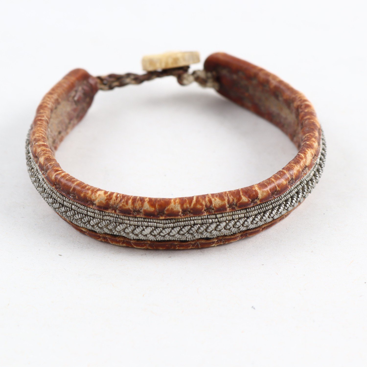 Armband, Tenntråd
