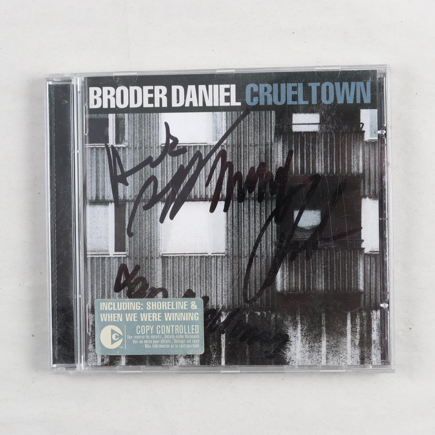CD Signerad, Broder Daniel, Cruel town