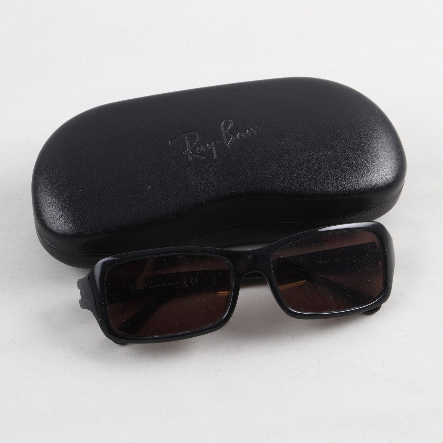 Solglasögon, Ray-Ban