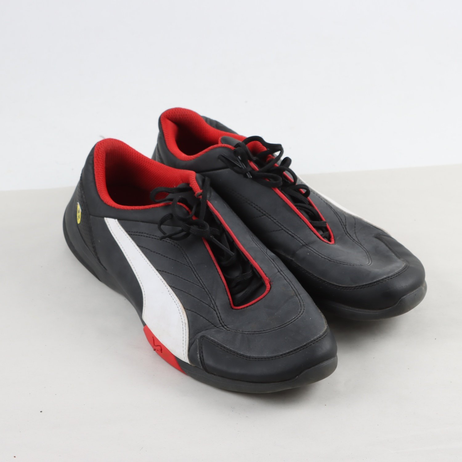 Sko, Puma Ferrari, stl. 44