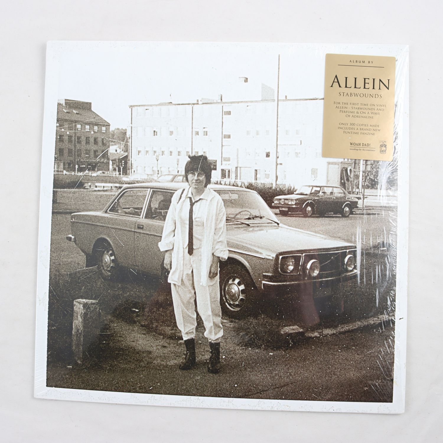 LP Allein, Stabwounds