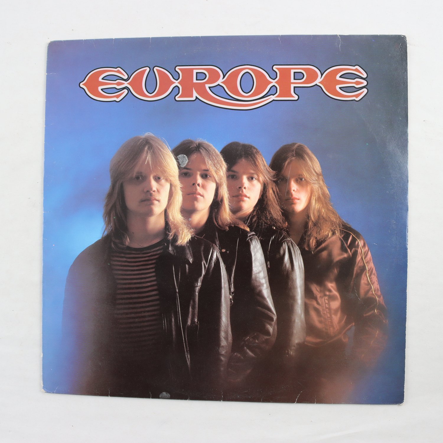 LP Europe, S/T