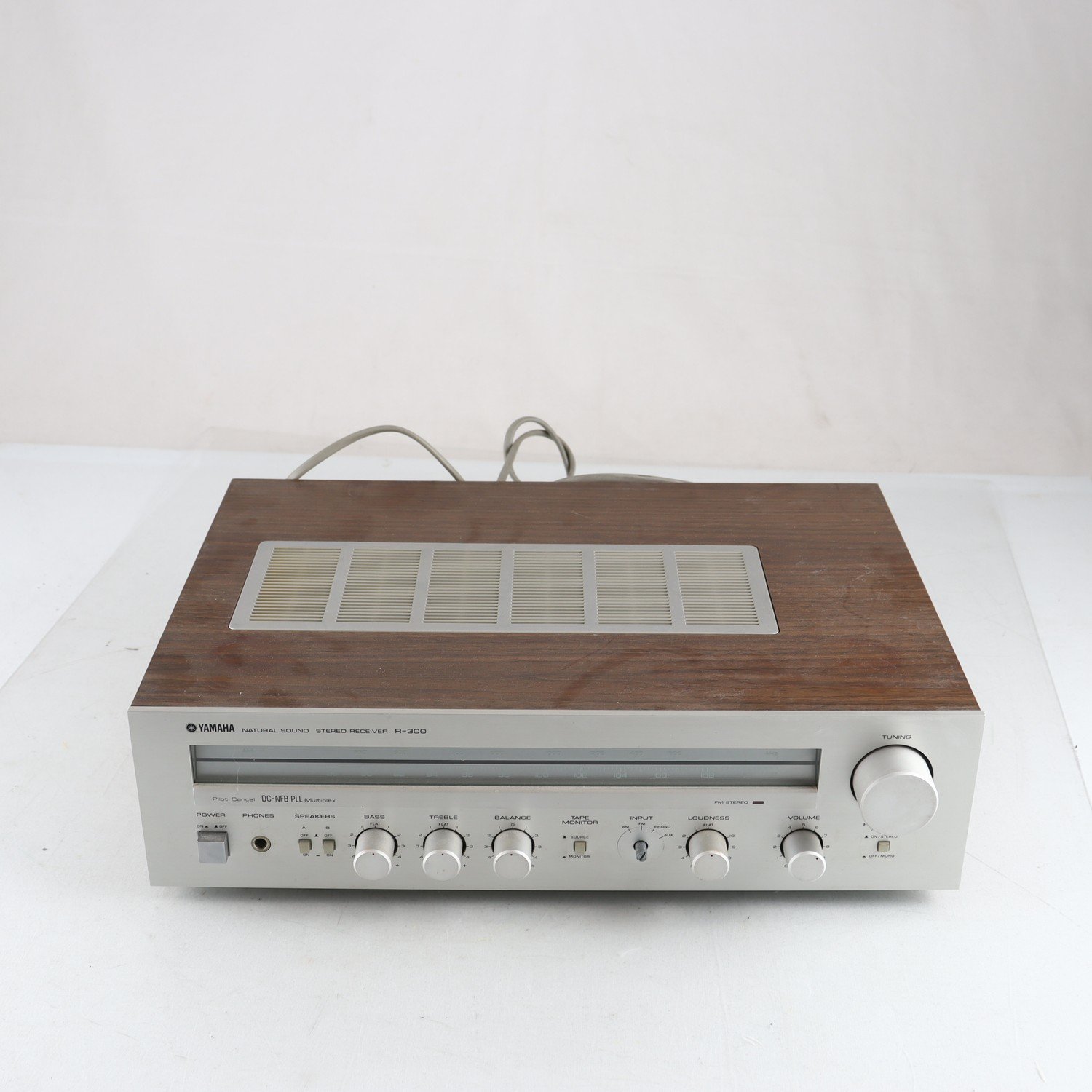 Yamaha, Reciver R-300. Endast avhämtning.