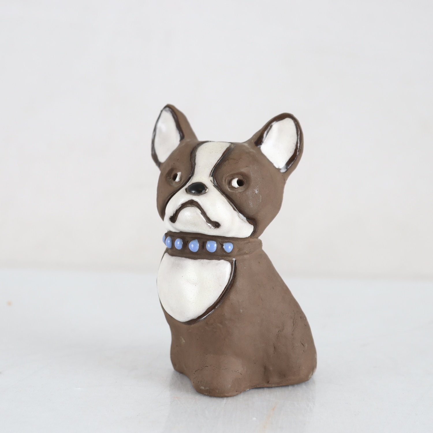 Figurin, bulldog, keramik, Tore Borg, signerad