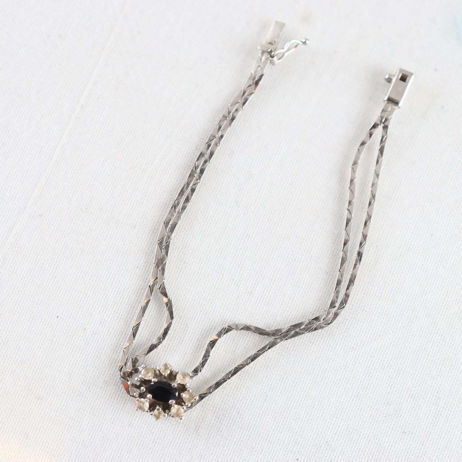 Armband, silver, stenar, Brv: 6,4 g