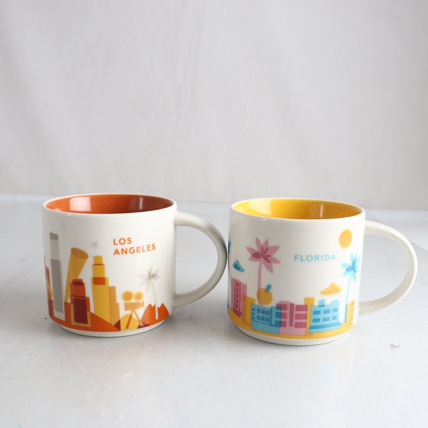 Muggar, Starbucks,Florida, Los Angeles, You are here, 2 st