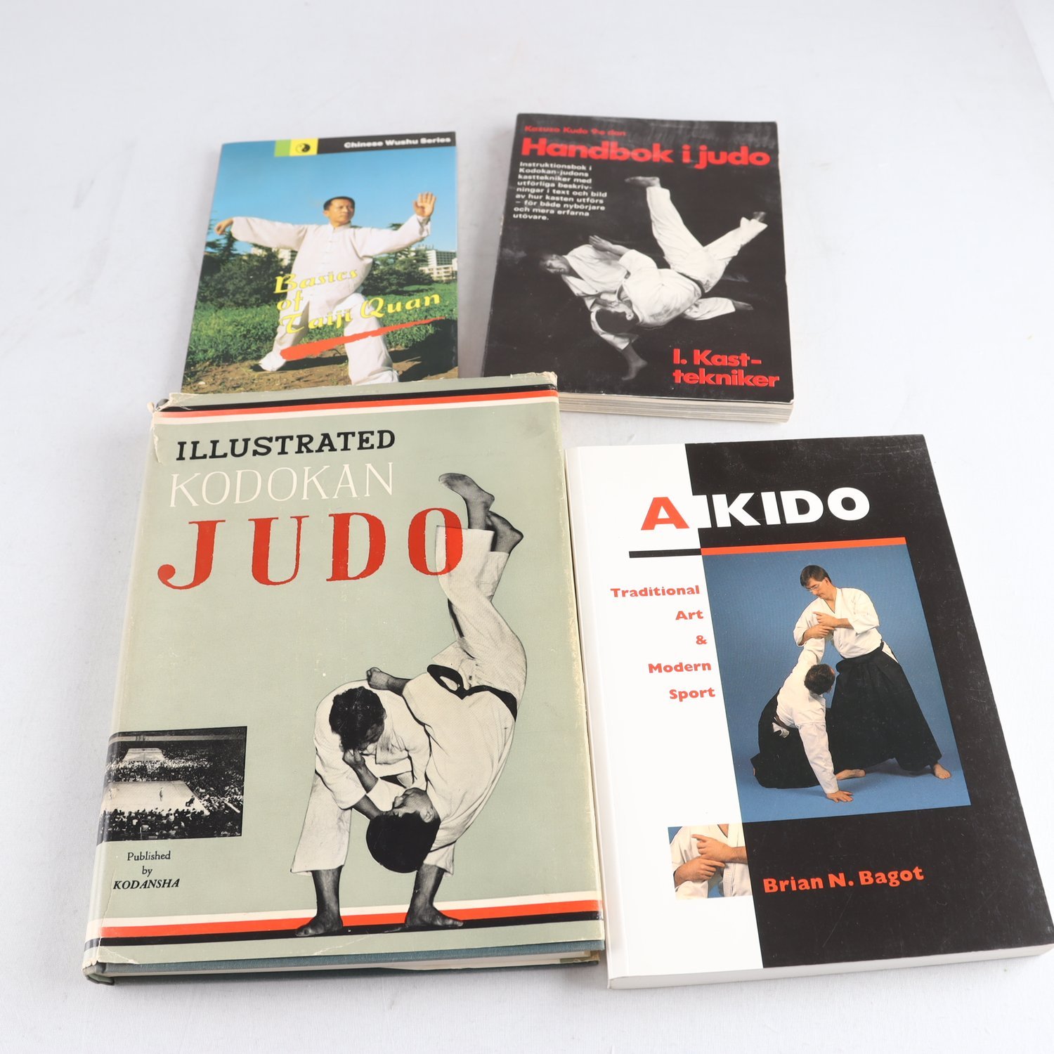 Bokpaket om kampsport, 4 vol. Judo, Aikido, Taiji Quan