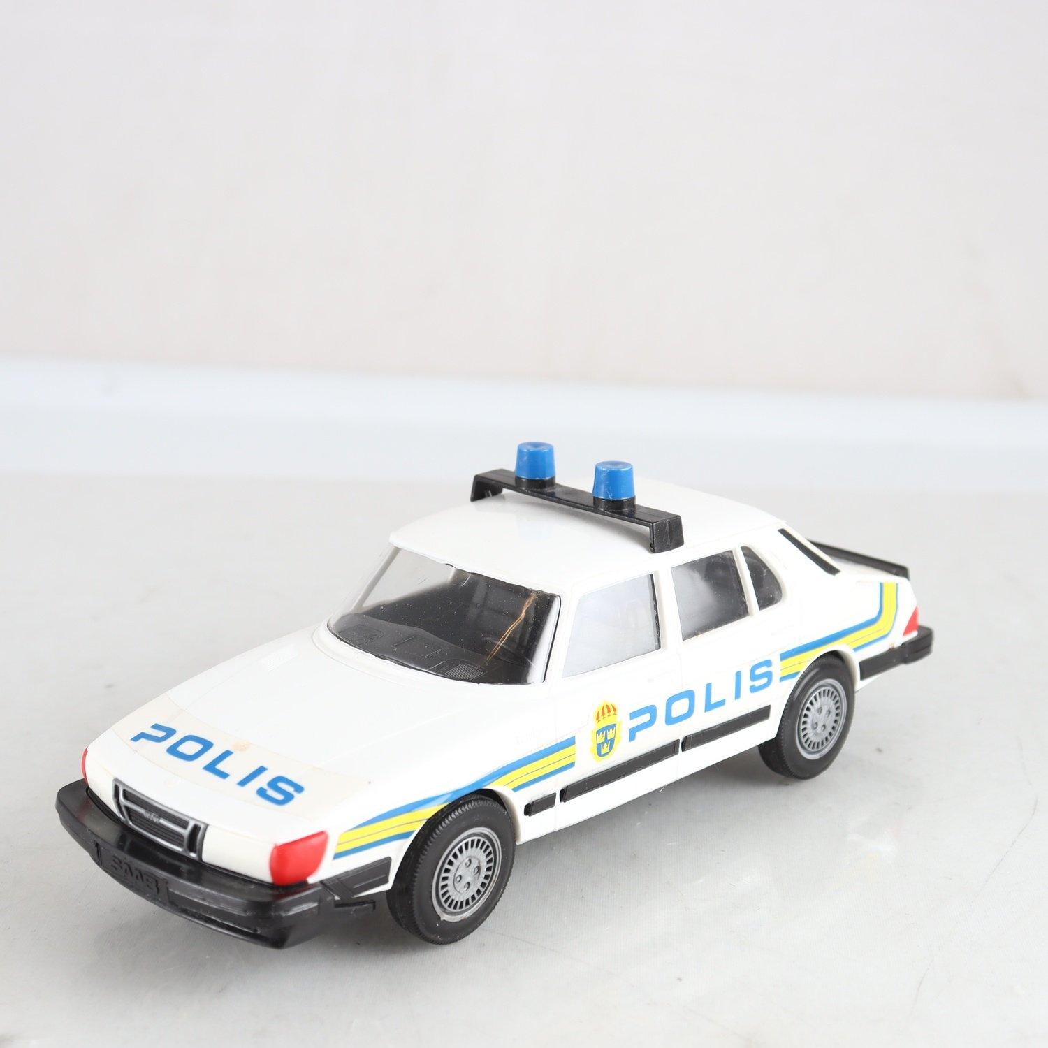 Plastbil, Saab 900 TURBO, polisbil