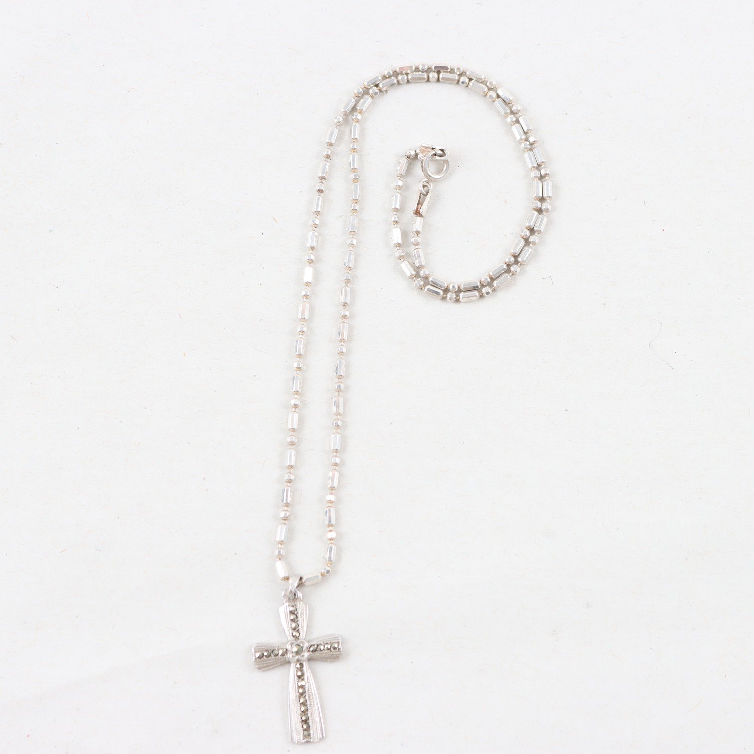 Halsband, Kors, Stenar, Silver, Brv: 7,8g