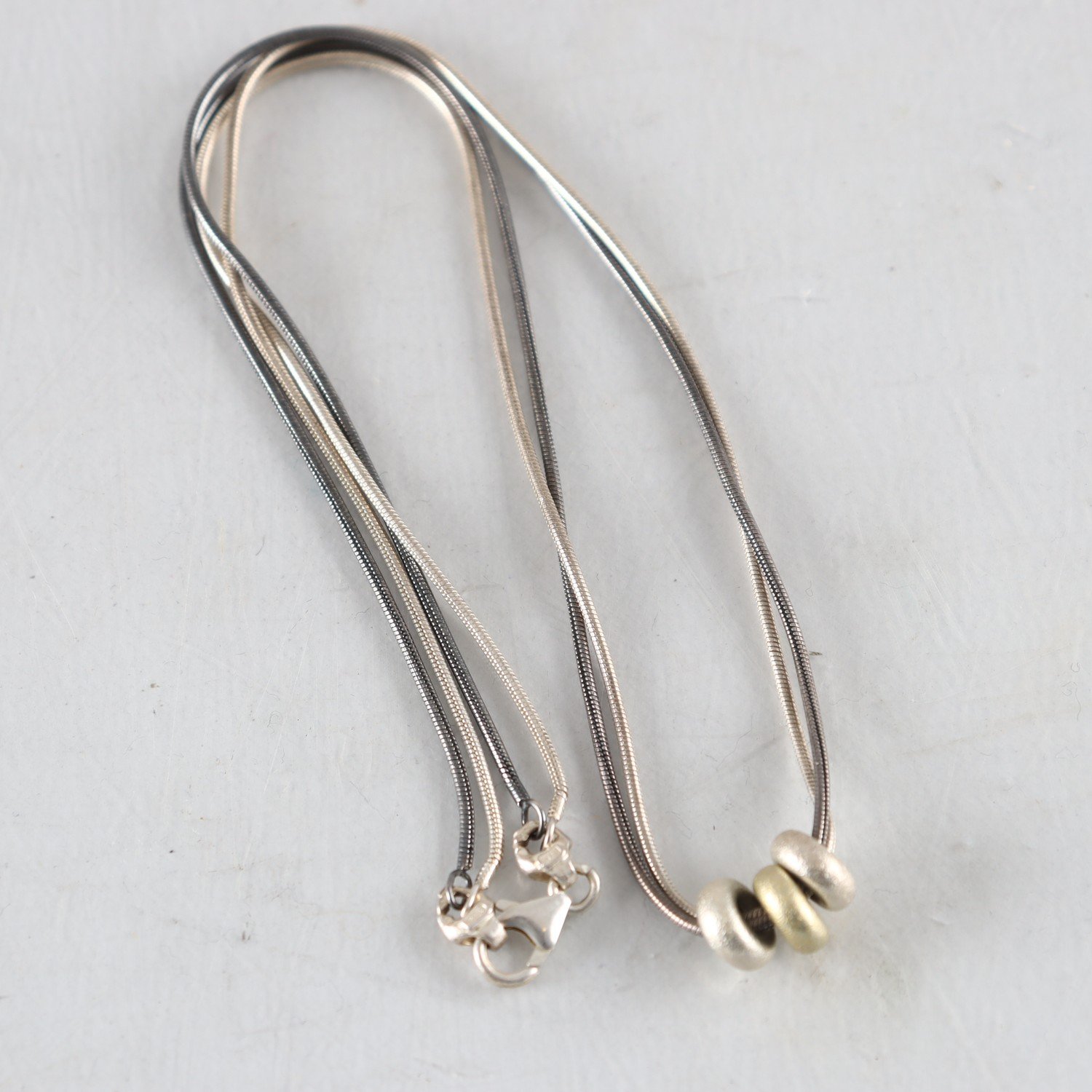 Halsband, Silver, Dubbelkedja, Hängen, Vikt: 13,1 g