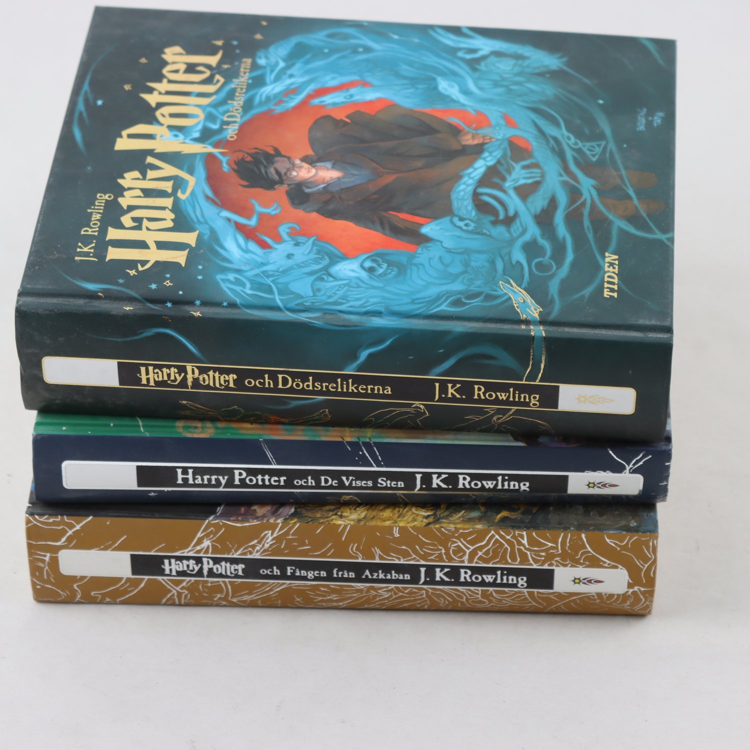 J.K. Rowling, Tre volymer ur Harry Potter-serien