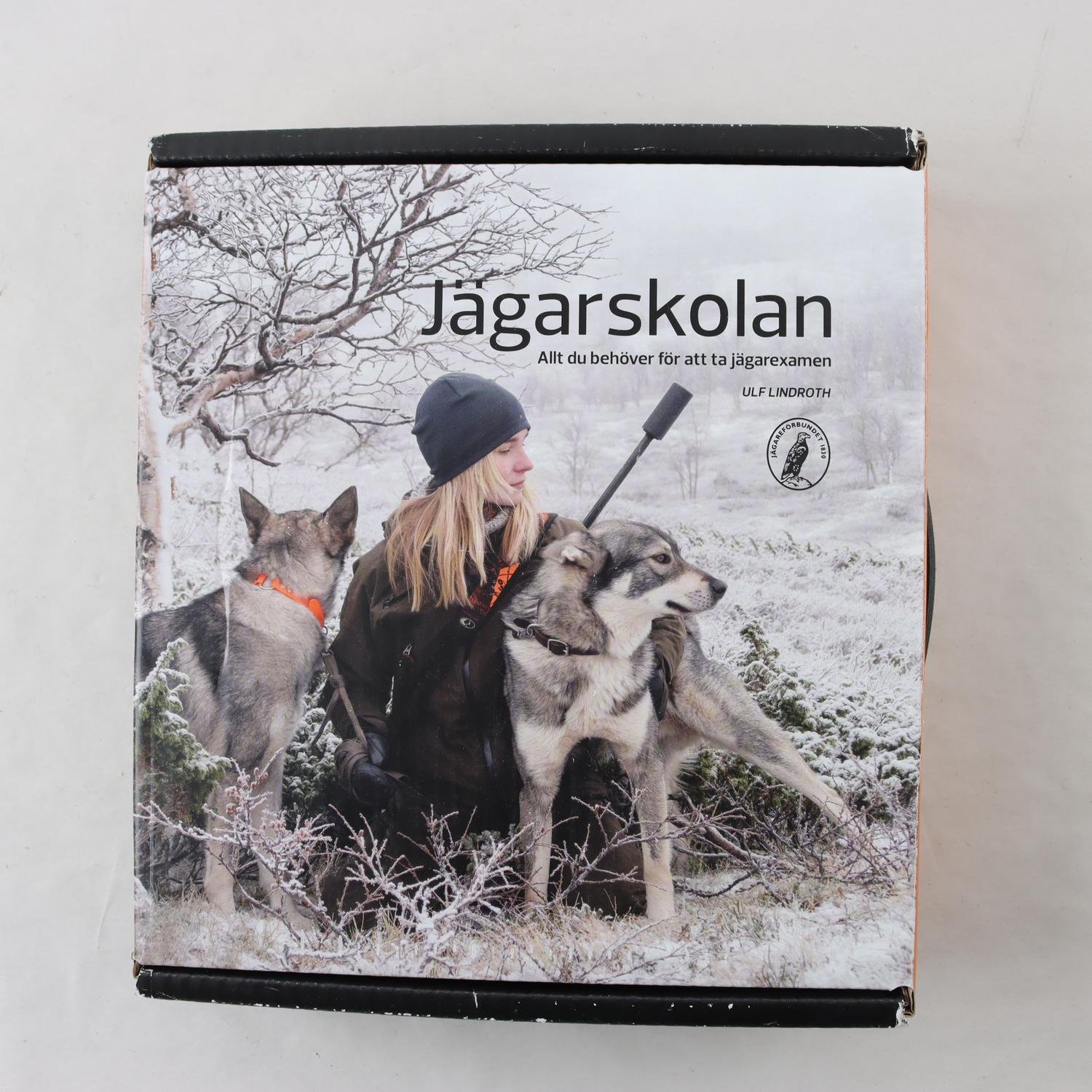 Ulf Lindroth, Jägarskolan (komplett paket)