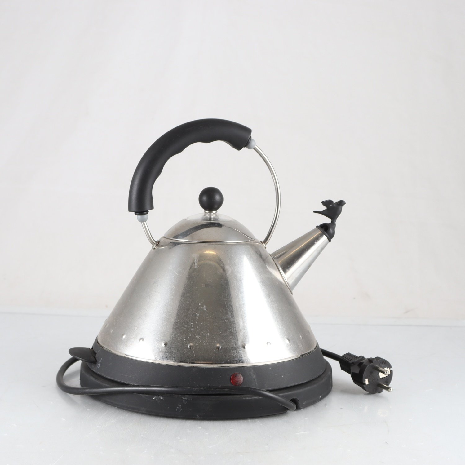 Vattenkokare, Alessi. Samfraktas ej.