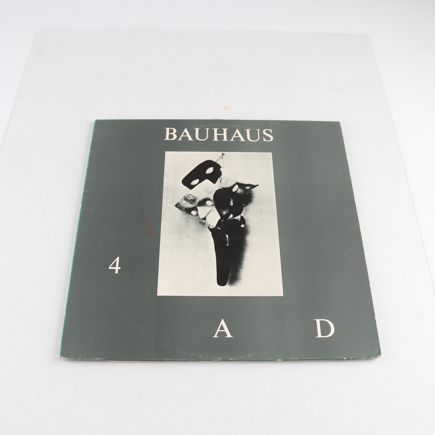 LP Bauhaus, 4AD