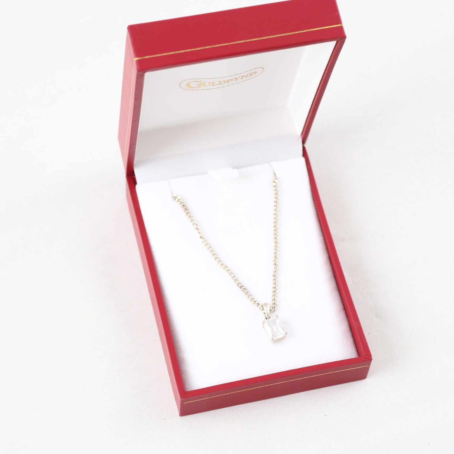 Halsband, silver 925, slipad sten, brv: 5,6g