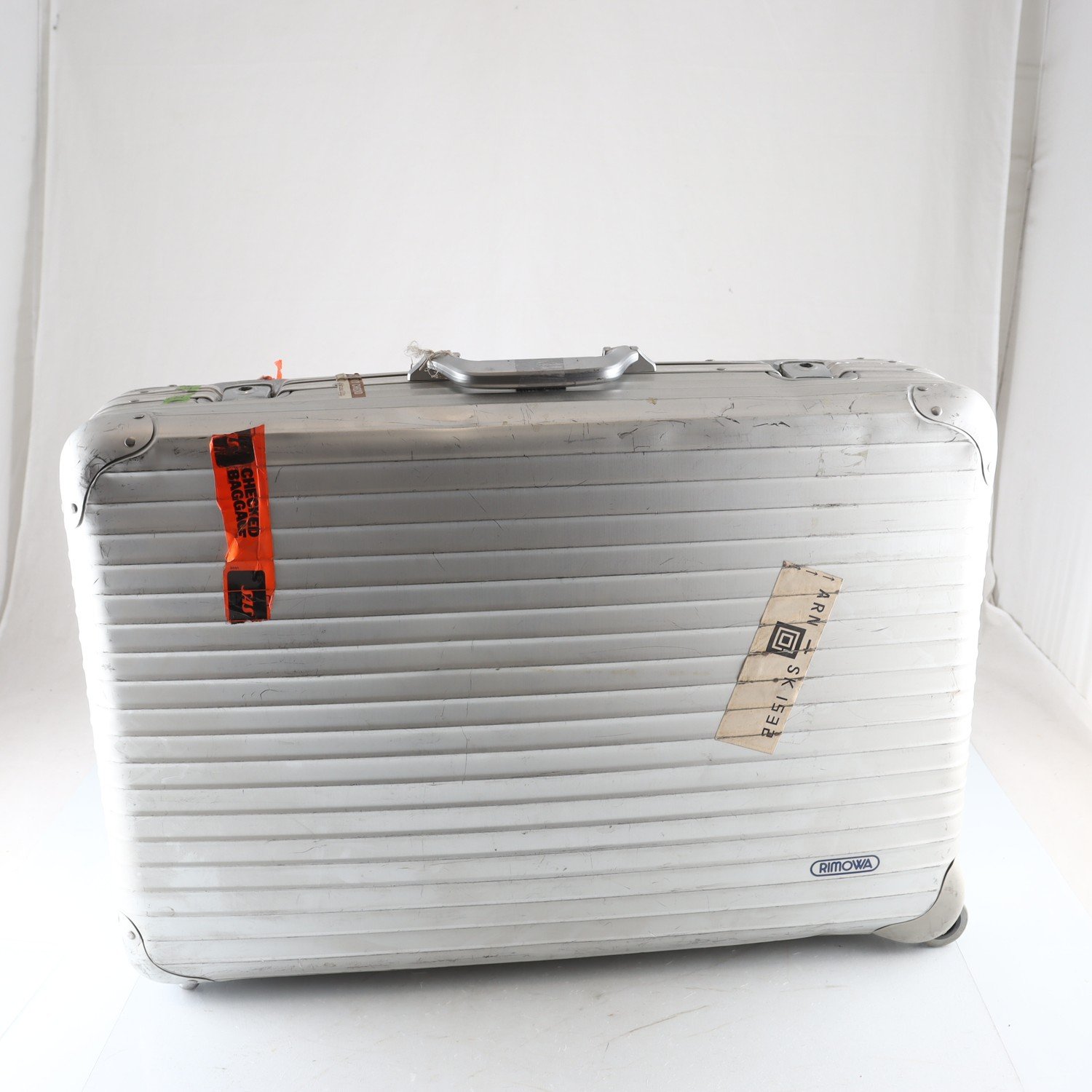 Resväska, Aluminium. Rimowa. Endast avhämtning.