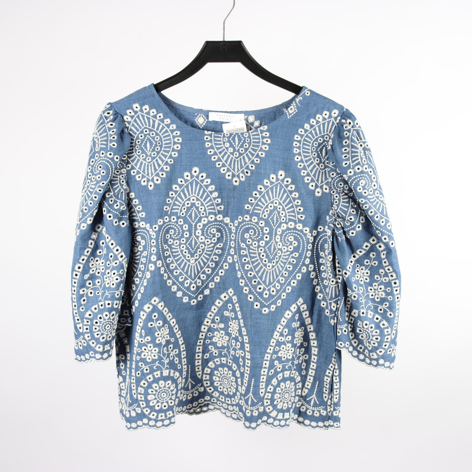 Blus, Sisters Point, blå, vit, broderad, stl. M
