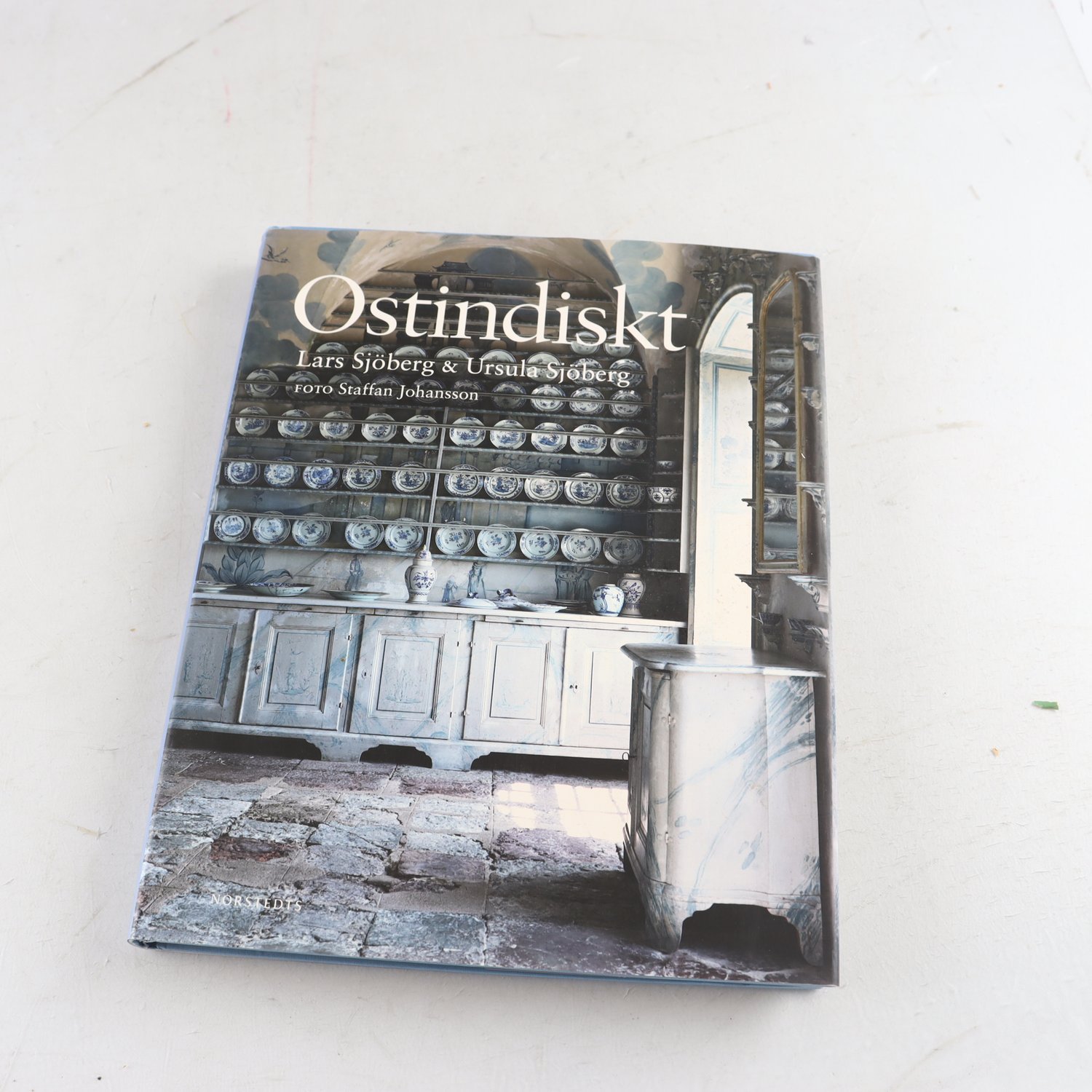 Lars Sjöberg & Ursula Sjöberg, Ostindiskt