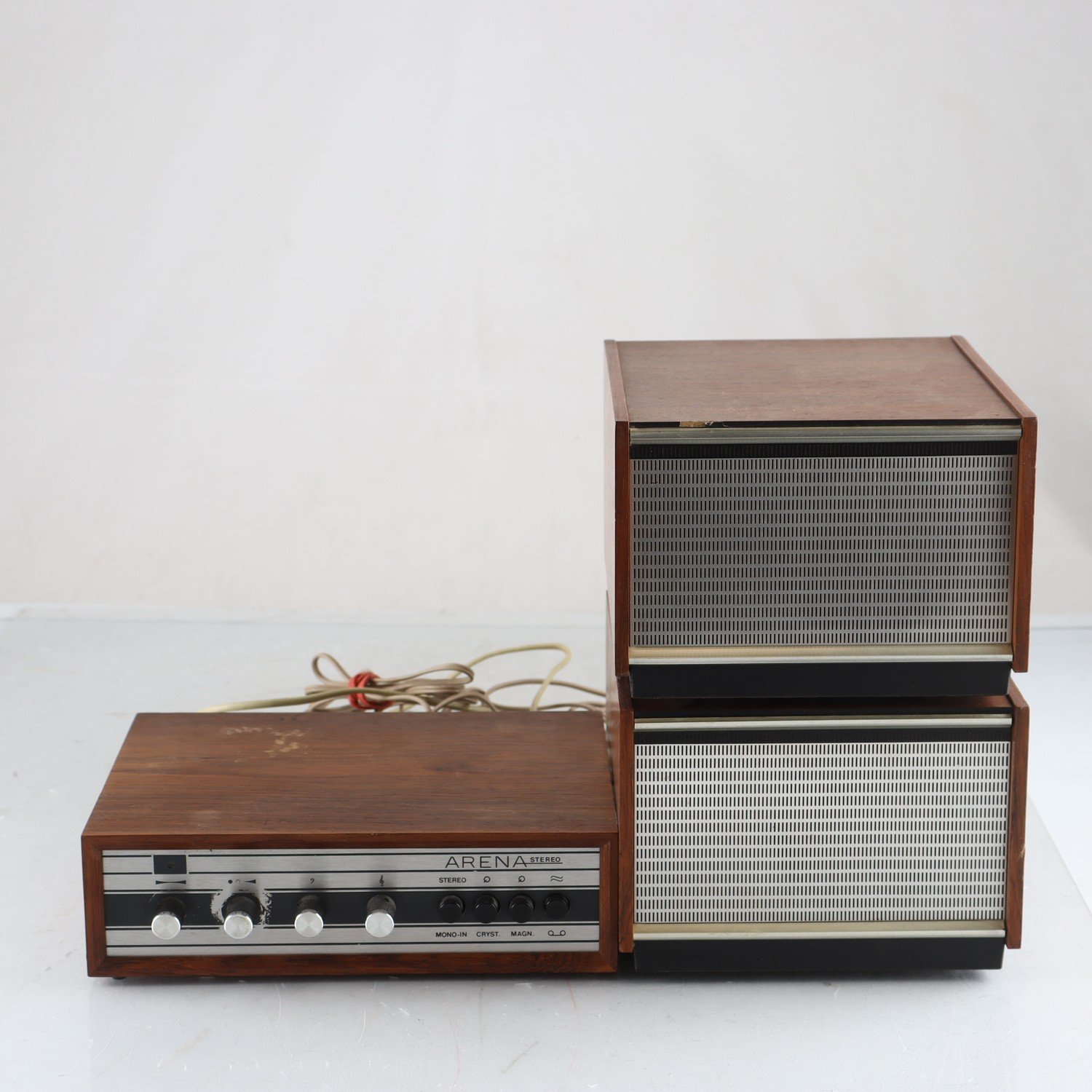 Förstärkare, högtalare, Arena Stereo F210, Grundig. Samfraktas ej.
