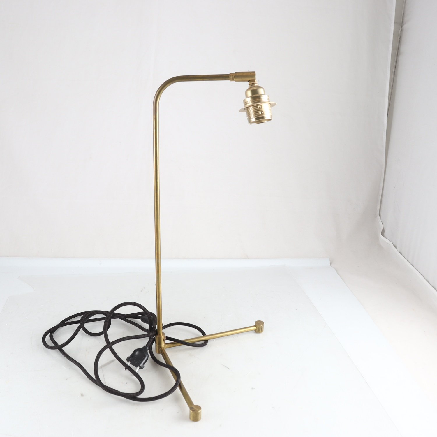 Bordslampa, Formodesign. Samfraktas ej.
