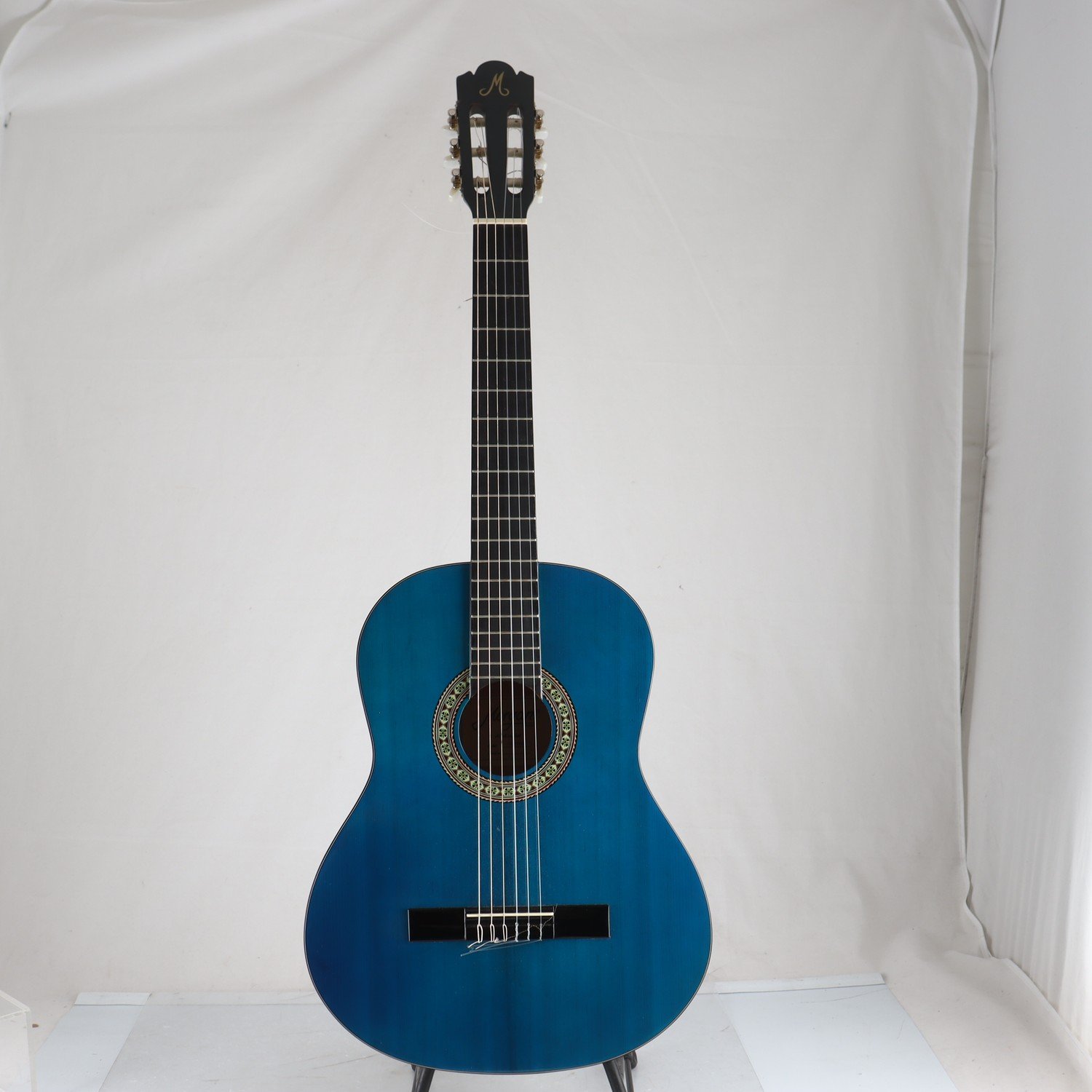 Akustisk gitarr, Morgan. Endast avhämtning.
