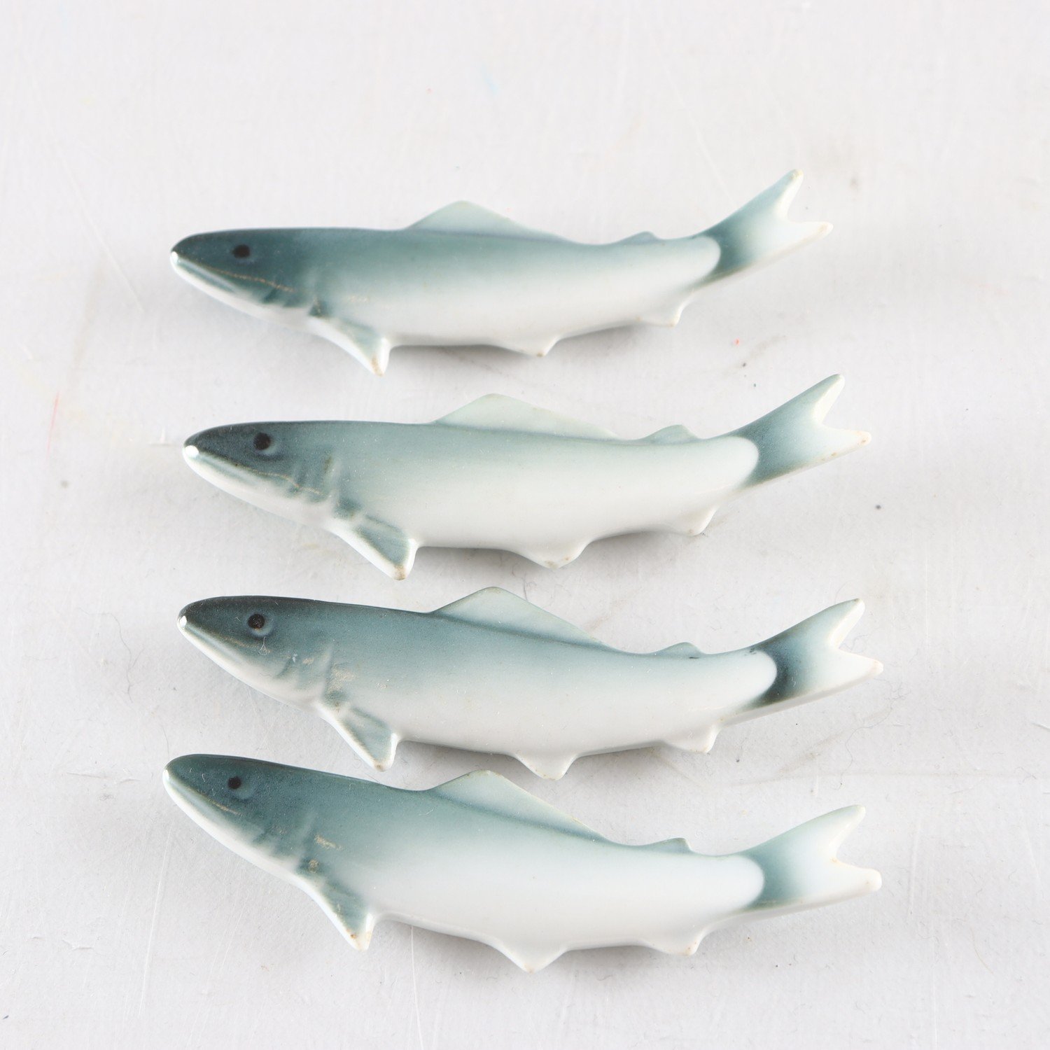 Knivlägg, smörtax, porslin, 4 st