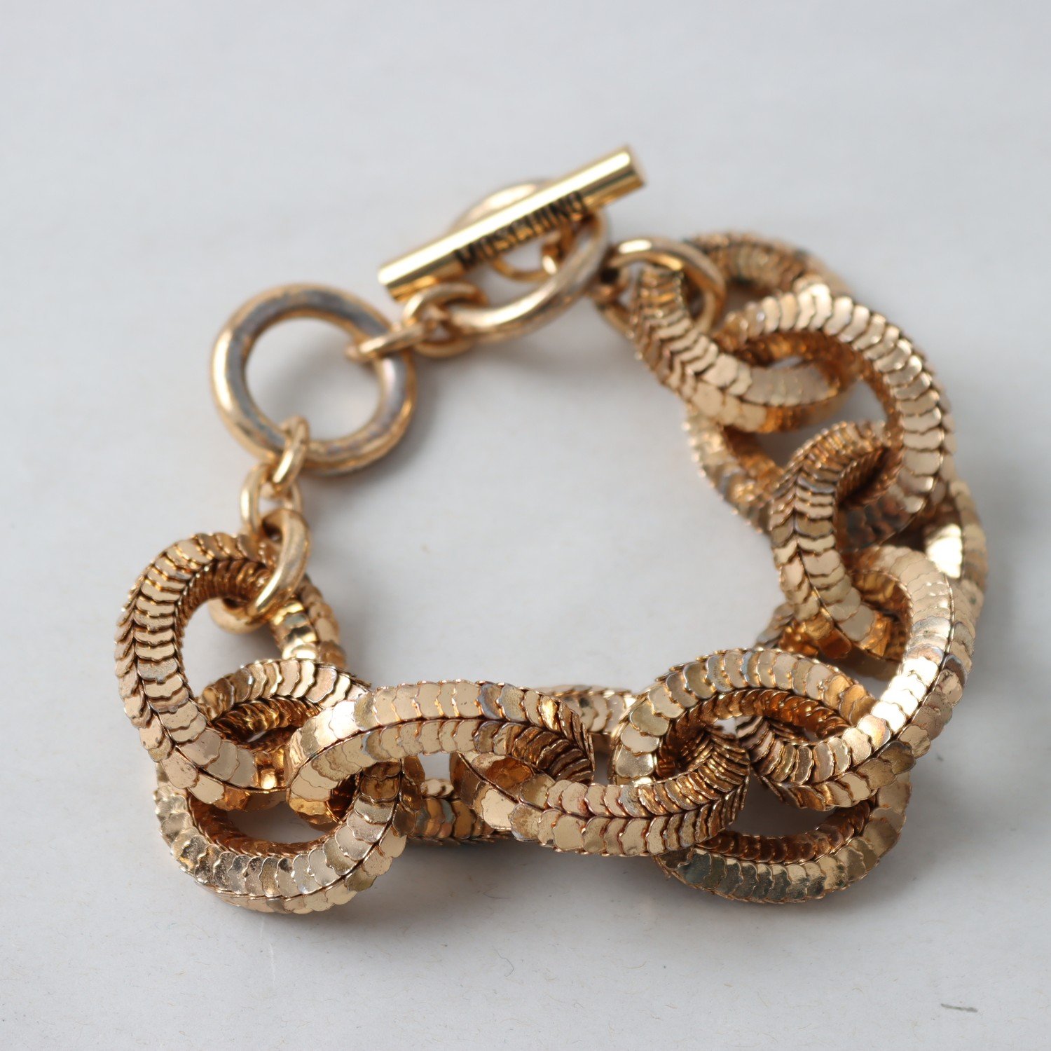 Armband, Moschino