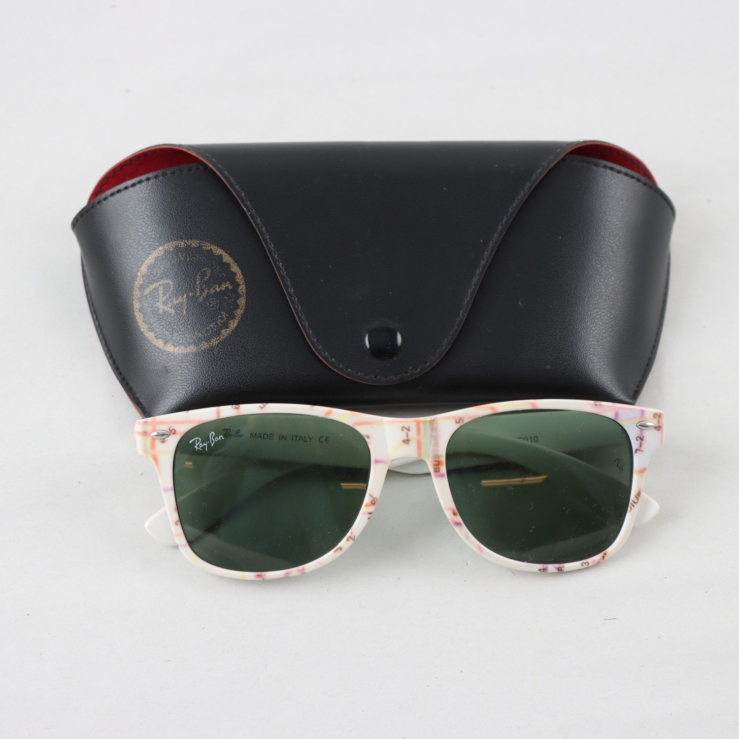 Solglasögon, Ray-Ban